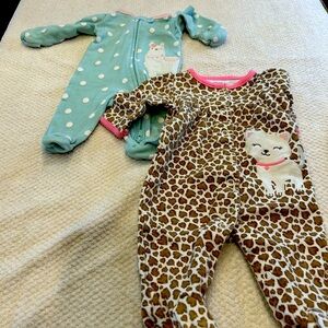 2 Carters Onesies NB (llama) 3M (cat)
